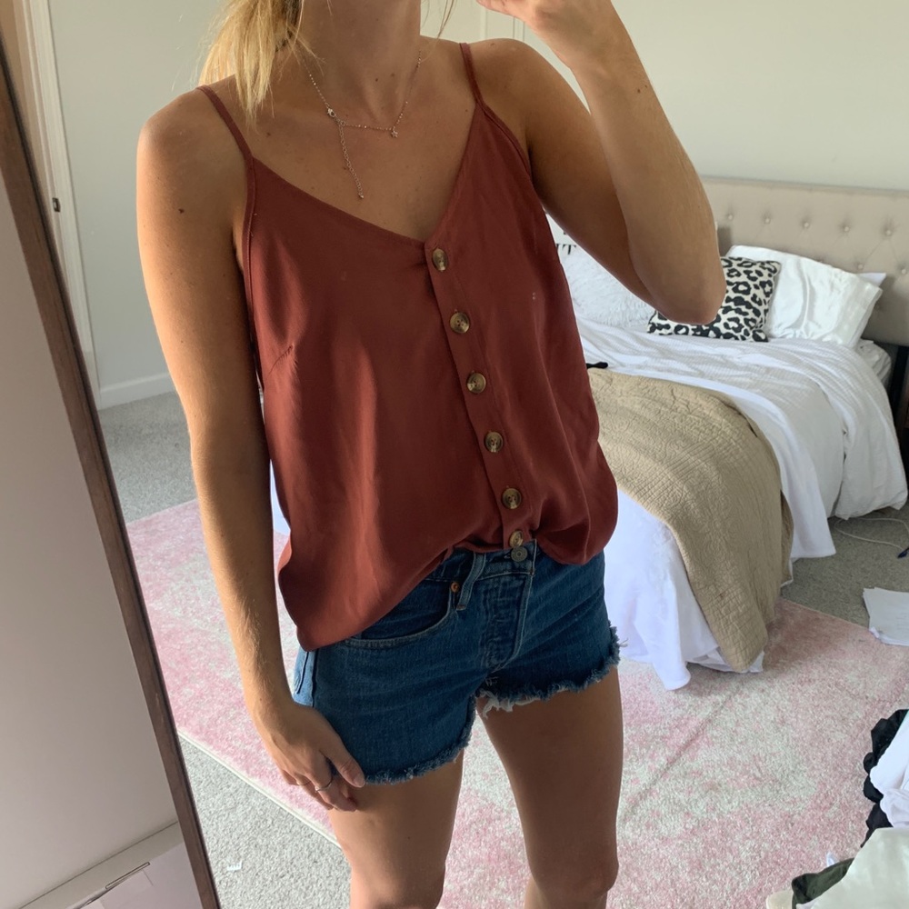 Button up tank top! Super light weight.